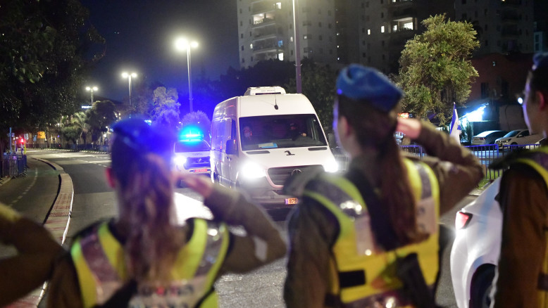 החטוף החלל שהוחזר לישראל - אחד האזרחים הזרים שנחטפו ביום הטבח