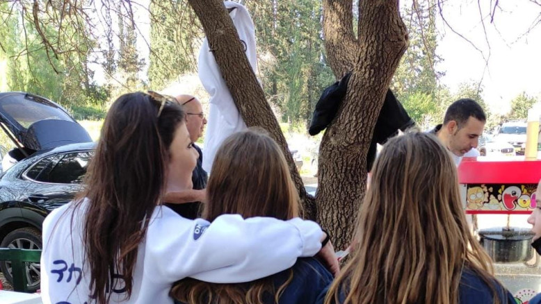 Progetto "Taste to Remember": Artisti e Cuochi Uniscono Cibo e Memoria per Sostenere Bambini Orfani in Israele