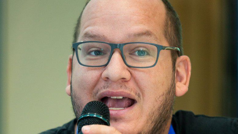 Livenson propone esenzione militare per gli studenti di yeshiva per ridurre l’influenza religiosa in politica