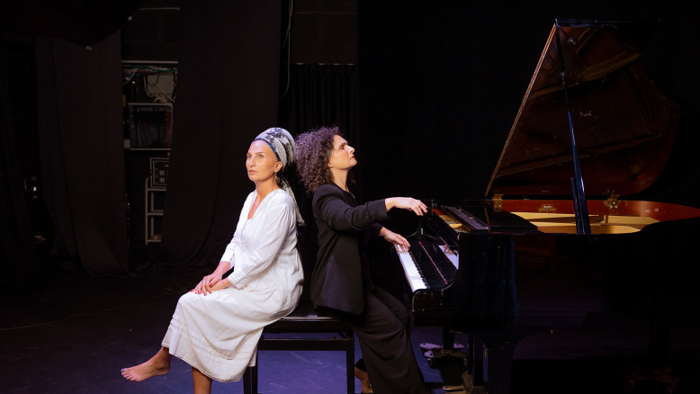 Due donne, due poli: un nuovo dialogo contro gli insediamenti israeliani