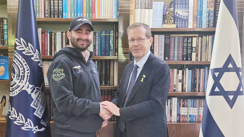 40 שעות טיסה ותג מחיר של 500 אלף דולר: מאחורי מבצע ההצלה יוצא הדופן