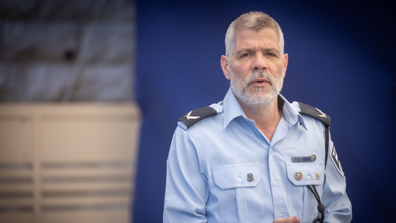 קצין המשטרה שהיועמ”שית נלחמת נגד פיטוריו – והמטרה: „הקדמת הבחירות תשאיר אותו...