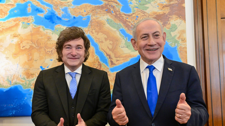 אצבע בעין לבריטניה? נתניהו בחר צד בסכסוך על פוקלנד