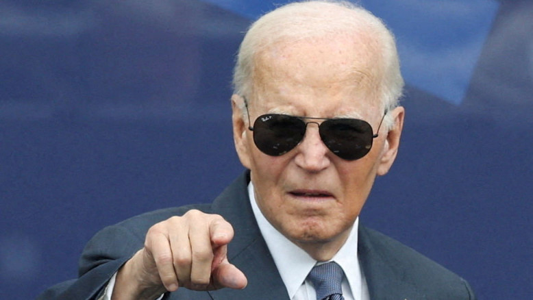 "Qué perdedor": Biden rompe el silencio frente a Trump y usa su propia "arma"