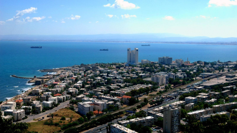 שכחו מכל מה שידעתם על חביתה בלחמניה: הלהיט שנחת בחיפה