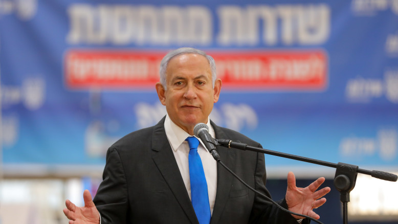 Netanyahu assembles the puzzle: Kahlon on his way in - and Gottlieb may pay the price