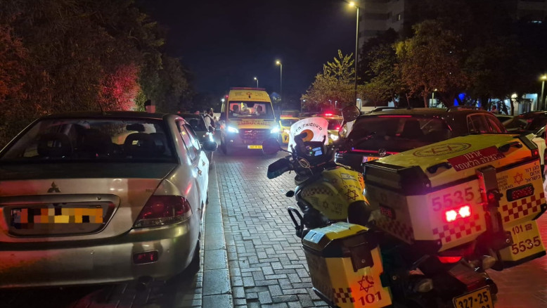 בת 63 במצב בינוני לאחר שנפגעה מרכב ברחוב מגורי חיים כהן בנתניה