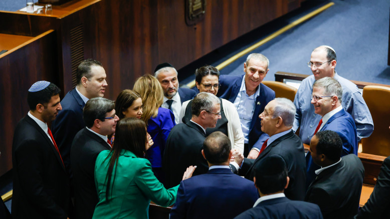 אמסלם הכניס את הפיל לחדר - והצית מהומה בליכוד: "מקומו באופוזיציה"