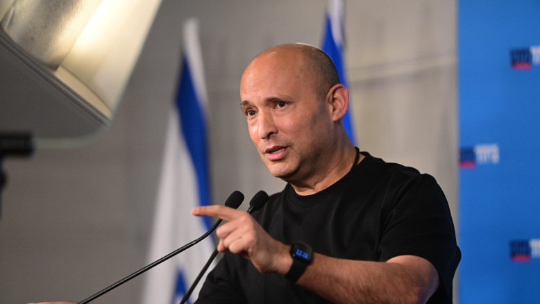 בנט שולף הבטחה גדולה מהכובע – ויש רק בעיה אחת