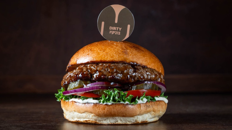 On track for 12 locations in two years: the "Mi Ma Mo" burger chain storms Israel