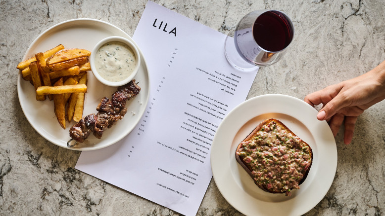 After the building collapsed: the beloved Florentin pizzeria returns in a new incarnation in Shenkin