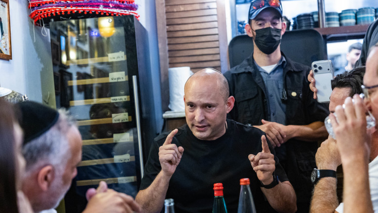 נפתלי בנט על ריאיון הסנקציות של נתניהו: "נחרדתי לשמוע את החזון התבוסתני שלו – אפשר אחרת"