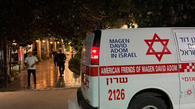 מועצה אזורית חוף השרון: גבר בן 24 פונה לביה"ח מאיר בכפ"ס במצב קשה