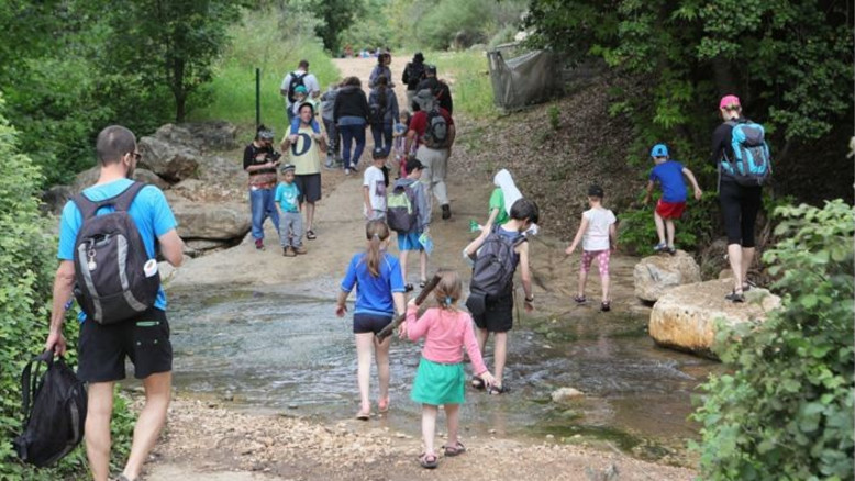 Galilea in crisi: 81 % dei residenti percepiscono l’abbandono governativo e il 70 % dei giovani valuta il trasferimento.