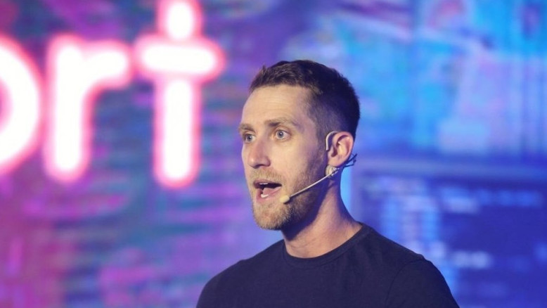 Wiz punta a comprare la rete 13 per 100 milioni di dollari e lanciare un canale di notizie indipendente