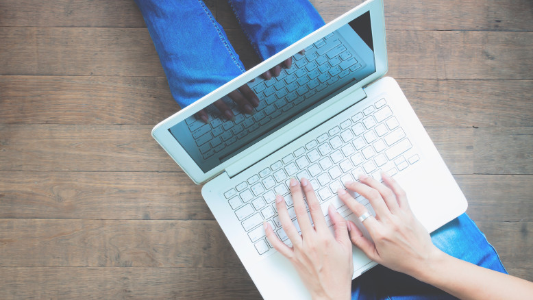 Aumento delle frodi online a novembre 2025: Visa avverte i clienti.