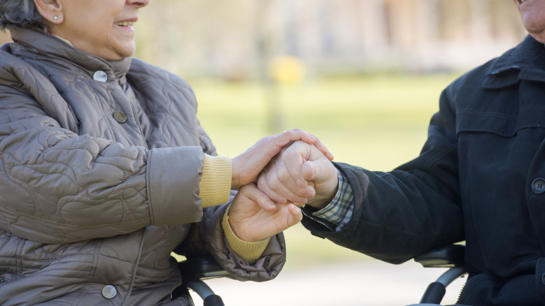 Lavoro in età avanzata: più anziani occupati, ma le disparità economiche si accentuano