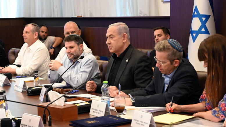 Rapporto critico sulla gestione della crisi economica: carenze nella gestione del Gabinetto socio-economico durante la guerra