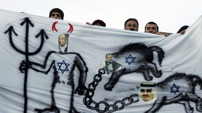 Sopravvissuti all'Olocausto avvertono: antisemitismo in crescita, invito a trasferirsi in Israele