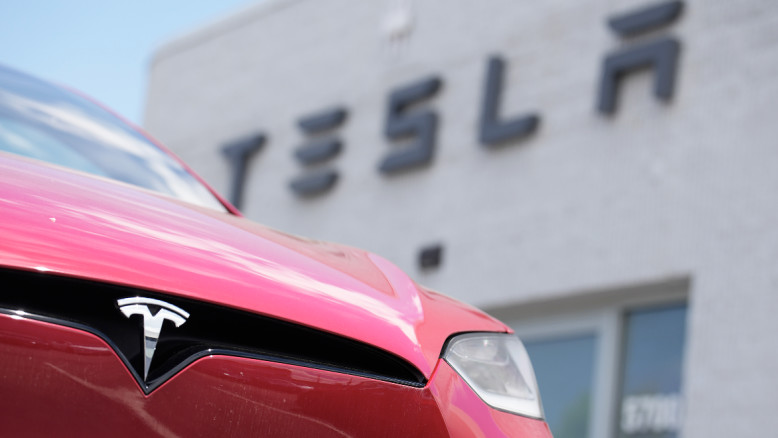 Elon Musk prepares for extreme scenario: Tesla considers giving up on the Chinese market