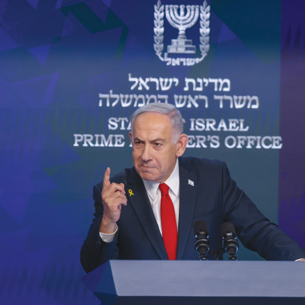 בנימין נתניהו במסיבת העיתונאים לאחר פסיקת בג"צ (צילום: פול אלכס קולומויסקי)