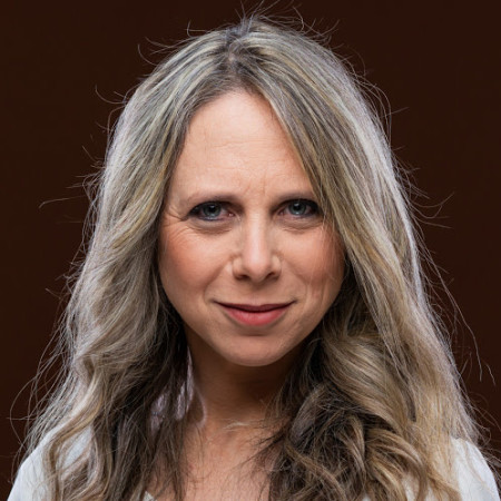 ענבל פרוינד, מנכ''לית ''התשתית'' ומייסדת העמותה