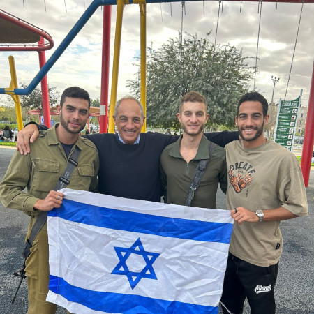 אדי קוקירמן ובניו