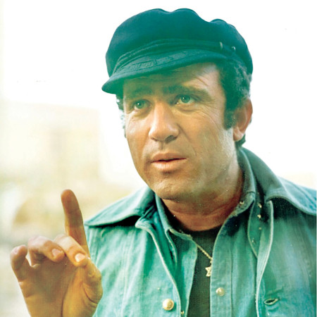 יהורם גאון בסרט ''קזבלן''