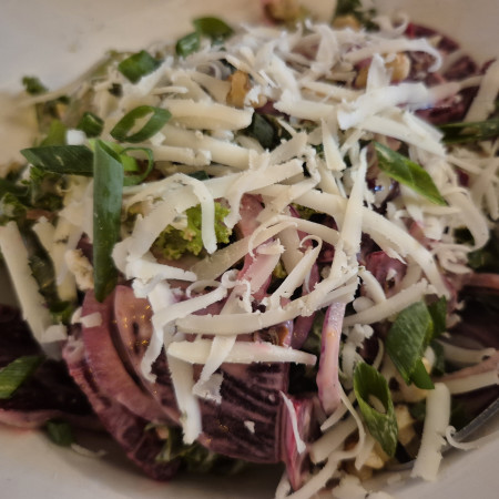 סלט סלק במלצר