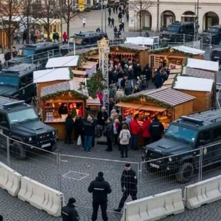 תמונת שוק המולד שנערכה ב-AI. פייק ניוז