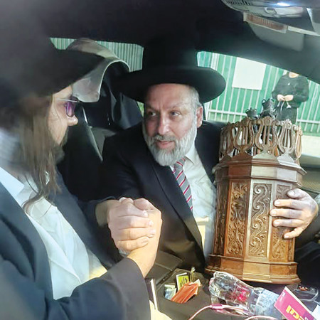 אבי זרקי והינוקא (צילום: פרטי)