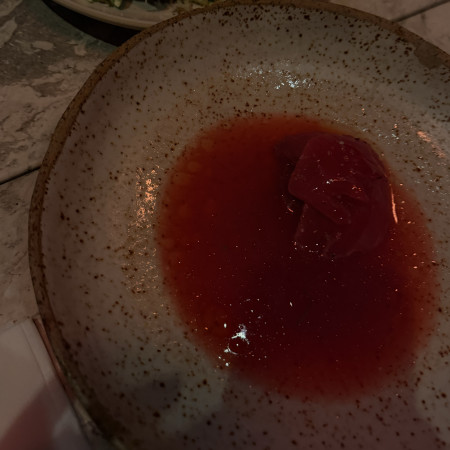 סשימי טונה של רובע א׳ | עליו תשלמו: 94 שקלים