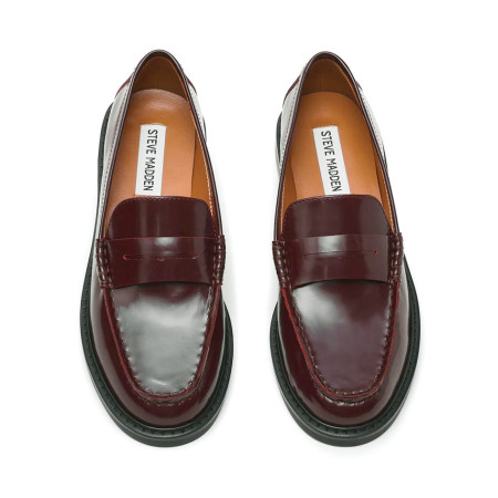 סטיב מאדן. מחיר 374.90 ש''ח במקום 499.90 ש''ח