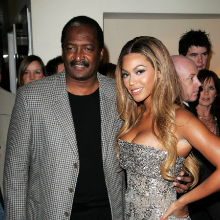 ביונסה ואביה מתיו נואלס (צילום:  Dave Hogan/Getty Images)