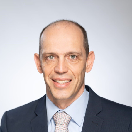 מנכ''ל בנק ירושלים, יאיר קפלן
