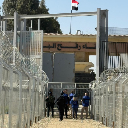 פתיחת מעבר רפיח