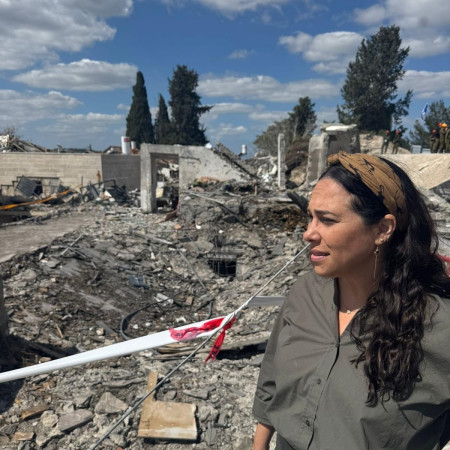 יעל אקשטיין