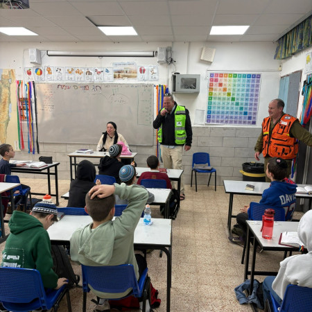 חוזרים ללימודים בצל המלחמה, גוש עציון