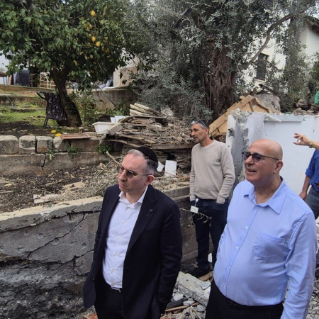 איציק לארי וישראל אוזן&nbsp; (צילום: מפעל הפיס)