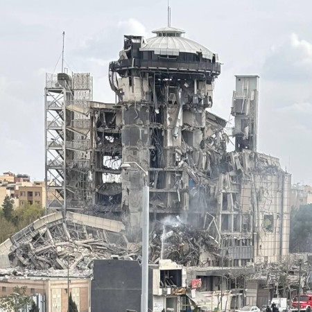 בניין של ארגון תעשיות האלקטרוניקה של משרד ההגנה האיראני אחרי תקיפת חיל האוויר