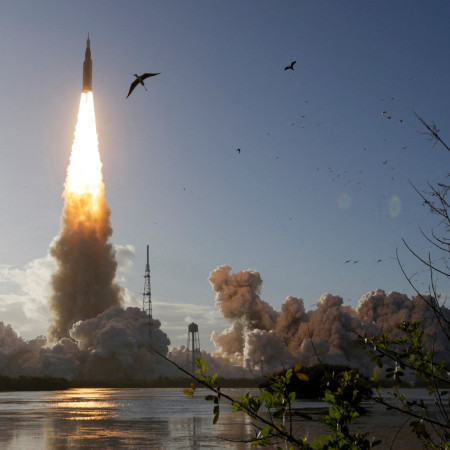 השיגור של ארטמיס 2 לירח