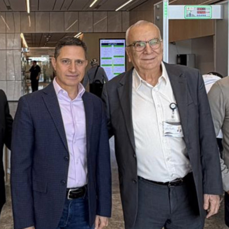 שוקי שמר ורוביק דנילוביץ' (צילום: ירין באר, עיריית באר שבע)