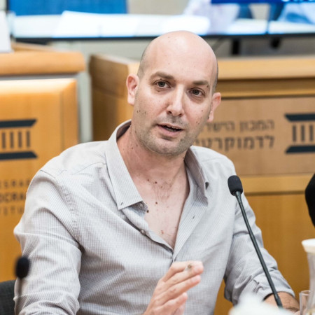 החוקר ד''ר אגם אביעד מארגון בטרם