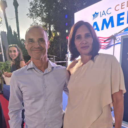 טל שוסטר ויקיר גבאי (צילום: ארגון הקהילה הישראלית-אמריקאית IAC)