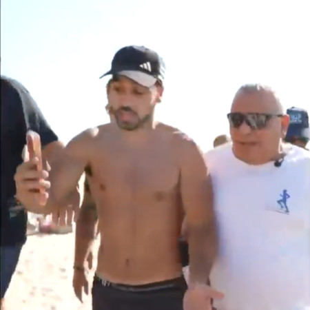 מרדכי דוד וגדי איזנקוט במהלך צילום הסרטון (צילום: שימוש לפי סעיף 27א')