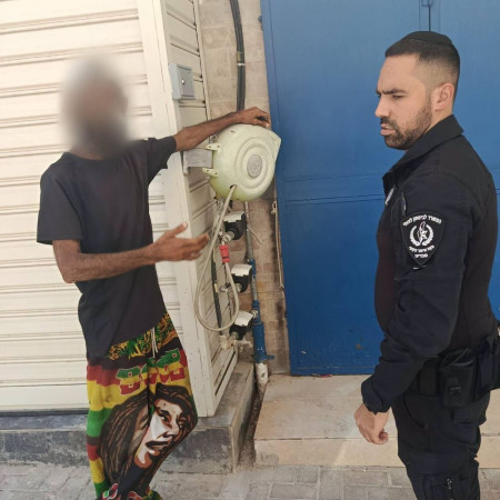 דר רחוב ושוטר בטבריה