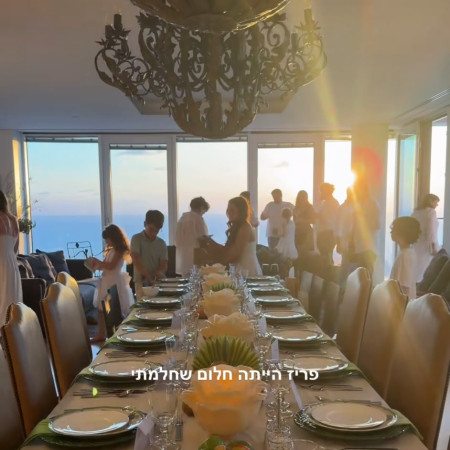 שולחן החג של מאיה ורטהיימר (צילום: רשתות חברתיות,צילום מסך אינסטגרם)