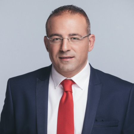 ד''ר אמיר ח'ניפס (צילום: מיכה בריקמן)