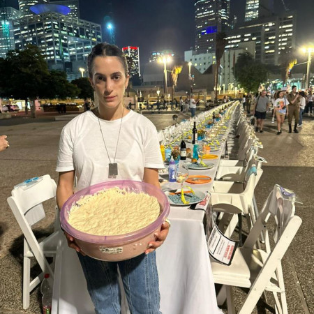 יובל מעתוק במטה החטופים (צילום: פרטי)