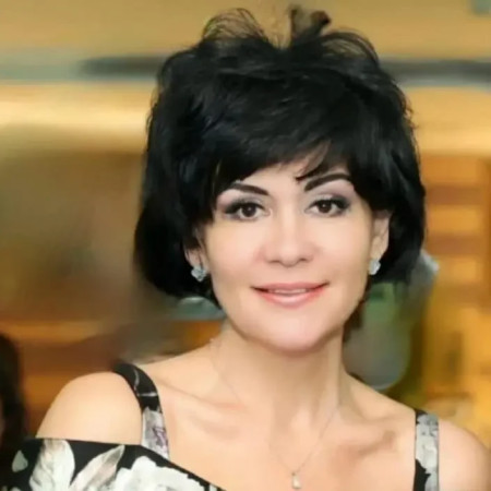  ד''ר אלה קוזלינר, רופאה בכירה, מומחית באונקולוגיה קלינית